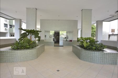 Apartamento à venda com 64m², 2 quartos e 1 vaga Apartamento à venda com 64m², 2 quartos e 1 vagaÁrea comum