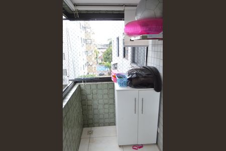 Apartamento à venda com 64m², 2 quartos e 1 vaga Apartamento à venda com 64m², 2 quartos e 1 vagaVaranda