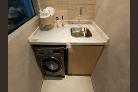 Apartamento à venda com 4 quartos, 205m² em Vila Cordeiro, São Paulo