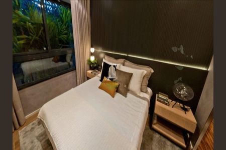 Apartamento à venda com 4 quartos, 205m² em Vila Cordeiro, São Paulo