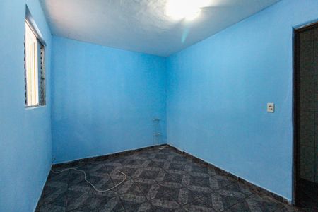 Quarto 1 de casa para alugar com 2 quartos, 300m² em Jardim Santo Antonio, São Paulo