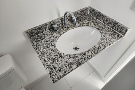 Apartamento à venda com 58m², 2 quartos e 1 vagaBanheiro Social