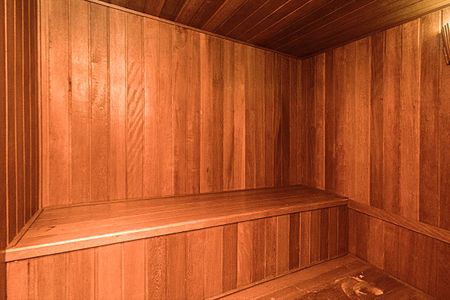 Apartamento à venda com 92m², 3 quartos e 2 vagas Apartamento à venda com 92m², 3 quartos e 2 vagasÁrea comum - Sauna