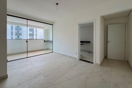 Sala de apartamento à venda com 3 quartos, 92m² em Sagrada Família, Belo Horizonte