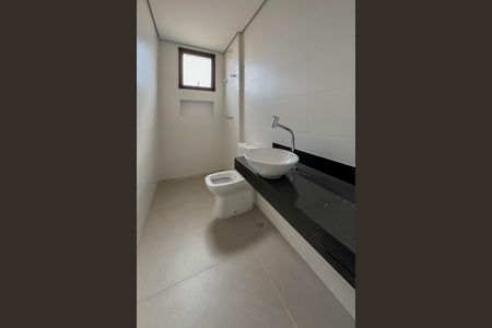 Apartamento à venda com 92m², 3 quartos e 2 vagasBanheiro