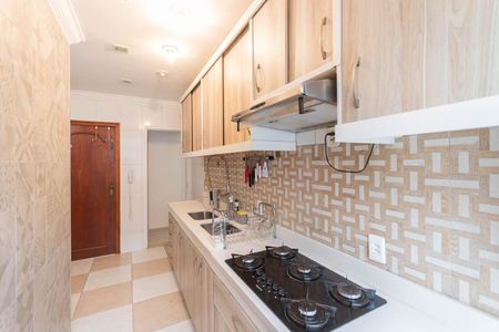 Apartamento à venda com 80m², 2 quartos e 1 vagaCozinha