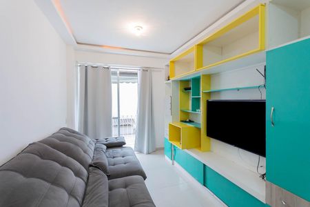 Sala de apartamento à venda com 2 quartos, 80m² em Vila Isabel, Rio de Janeiro