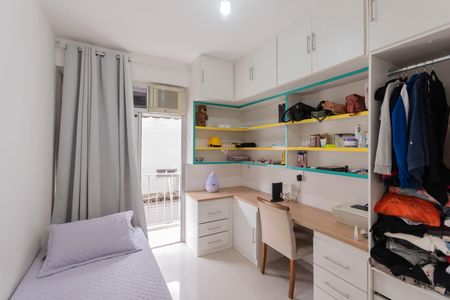 Quarto de apartamento à venda com 2 quartos, 80m² em Vila Isabel, Rio de Janeiro