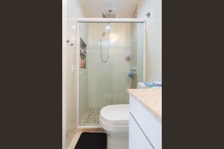 Apartamento à venda com 80m², 2 quartos e 1 vagaBanheiro Suíte