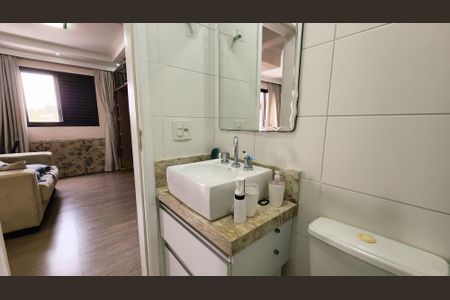 Apartamento à venda com 77m², 2 quartos e 1 vaga Apartamento à venda com 77m², 2 quartos e 1 vagaBanheiro