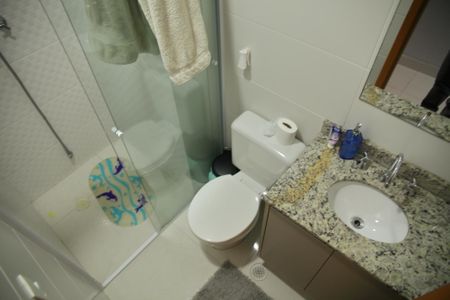 Apartamento à venda com 71m², 2 quartos e 2 vagasBanheiro Social 