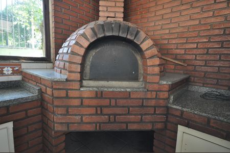 Apartamento à venda com 79m², 2 quartos e 1 vagaForno de pizza e churrasqueira