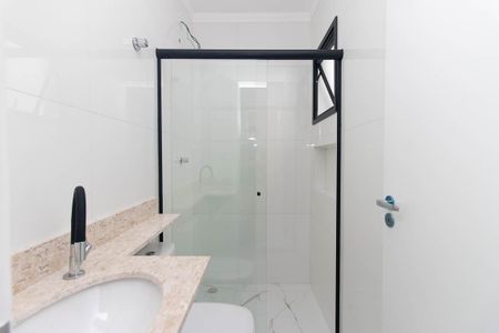Casa à venda com 360m², 3 quartos e 5 vagas Casa à venda com 360m², 3 quartos e 5 vagasBanheiro da Suíte 2