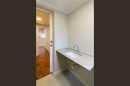 Apartamento à venda com 87m², 2 quartos e 1 vaga Apartamento à venda com 87m², 2 quartos e 1 vagaBanheiro Social
