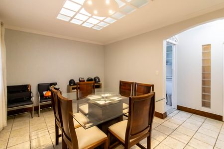 Sala de Jantar de casa à venda com 3 quartos, 308m² em Vila Zamataro, Guarulhos