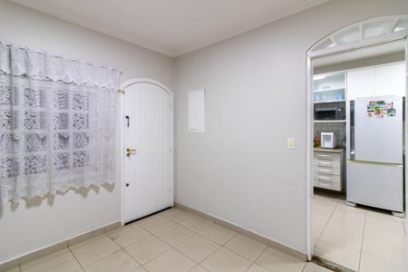 Casa à venda com 308m², 3 quartos e 2 vagas Casa à venda com 308m², 3 quartos e 2 vagasArea de Serviço