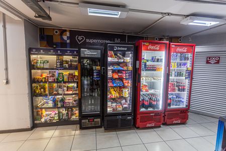 Apartamento à venda com 40m², 1 quarto e sem vaga Apartamento à venda com 40m², 1 quarto e sem vagaÁrea Comum - Mercadinho