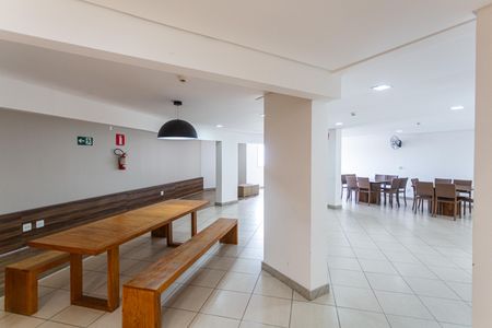 Apartamento à venda com 40m², 1 quarto e sem vaga Apartamento à venda com 40m², 1 quarto e sem vagaÁrea comum - Salão de festas