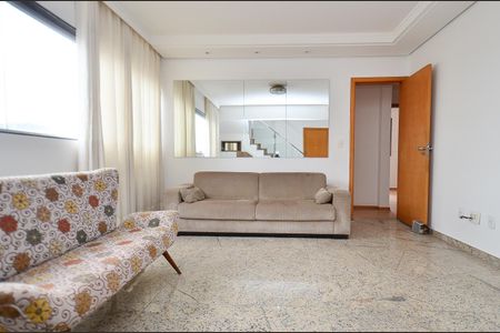 Sala  de apartamento à venda com 3 quartos, 160m² em Cidade Nova, Belo Horizonte