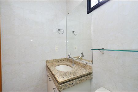 Apartamento à venda com 160m², 3 quartos e 2 vagasBanheiro Suite