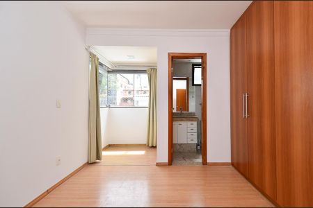 Apartamento à venda com 160m², 3 quartos e 2 vagasSuite