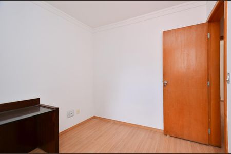 Apartamento à venda com 160m², 3 quartos e 2 vagasQuarto 1