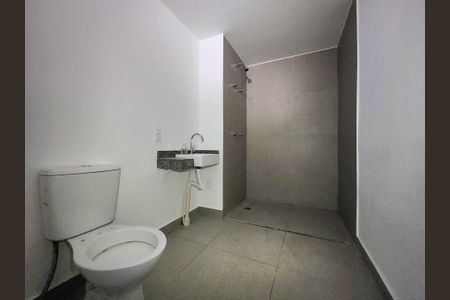 Banheiro de kitnet/studio à venda com 1 quarto, 27m² em Vila Olímpia, São Paulo