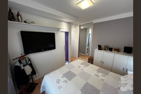 Apartamento à venda com 114m², 2 quartos e 2 vagas Apartamento à venda com 114m², 2 quartos e 2 vagasSuíte 2