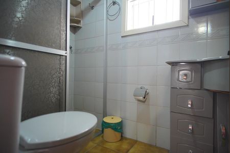 Casa à venda com 329m², 4 quartos e 4 vagasBanheiro 2