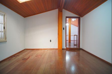 Casa à venda com 329m², 4 quartos e 4 vagasQuarto 2