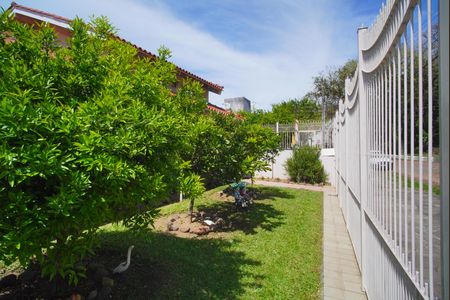 Casa à venda com 329m², 4 quartos e 4 vagasJardim