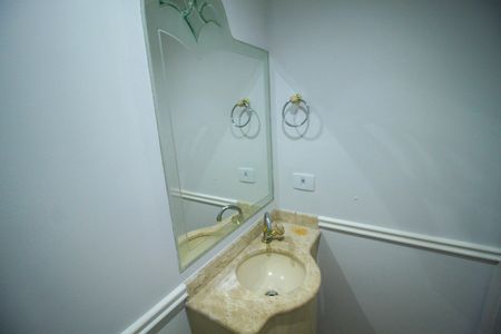 Apartamento para alugar com 107m², 3 quartos e 2 vagas Apartamento para alugar com 107m², 3 quartos e 2 vagasLavabo