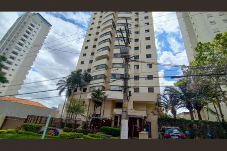 Apartamento para alugar com 107m², 3 quartos e 2 vagas Apartamento para alugar com 107m², 3 quartos e 2 vagasFachada