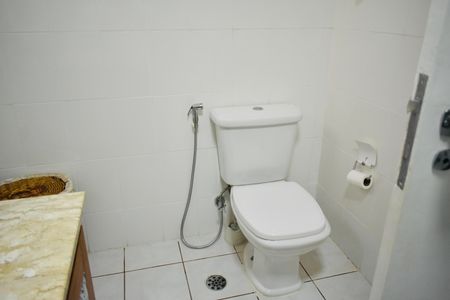 Apartamento à venda com 149m², 3 quartos e 2 vagas Apartamento à venda com 149m², 3 quartos e 2 vagasBanheiro Social