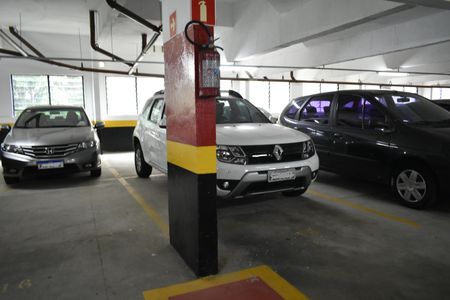 Apartamento à venda com 149m², 3 quartos e 2 vagas Apartamento à venda com 149m², 3 quartos e 2 vagasGaragem