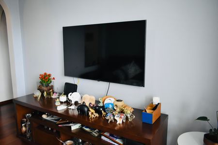 Apartamento à venda com 149m², 3 quartos e 2 vagas Apartamento à venda com 149m², 3 quartos e 2 vagasSala 2