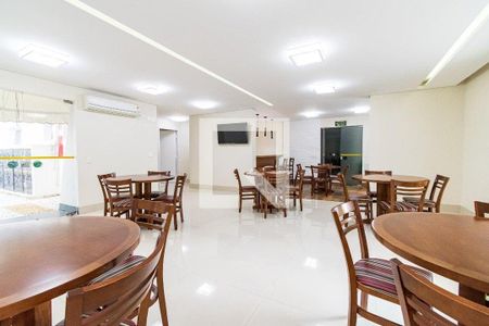 Apartamento à venda com 149m², 3 quartos e 2 vagas Apartamento à venda com 149m², 3 quartos e 2 vagasÁrea comum - Salão de festas