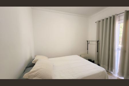 Casa de condomínio à venda com 155m², 3 quartos e 3 vagas Casa de condomínio à venda com 155m², 3 quartos e 3 vagasSuíte