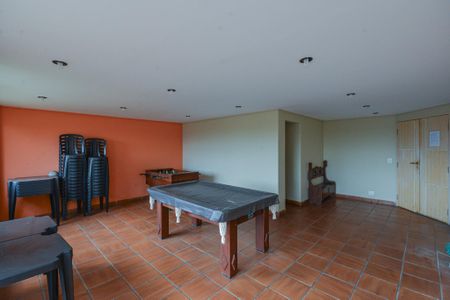 Apartamento à venda com 102m², 2 quartos e 1 vaga Apartamento à venda com 102m², 2 quartos e 1 vagaSalão de jogos