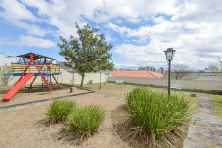 Apartamento à venda com 102m², 2 quartos e 1 vaga Apartamento à venda com 102m², 2 quartos e 1 vagaÁrea comum - Playground