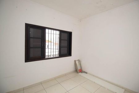 Casa para alugar com 120m², 4 quartos e 2 vagas Casa para alugar com 120m², 4 quartos e 2 vagasSuíte