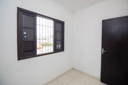 Casa para alugar com 120m², 4 quartos e 2 vagas Casa para alugar com 120m², 4 quartos e 2 vagasQuarto 2