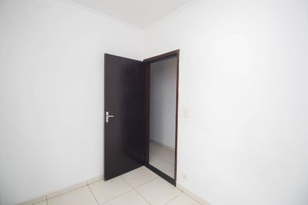 Casa para alugar com 120m², 4 quartos e 2 vagas Casa para alugar com 120m², 4 quartos e 2 vagasQuarto 2