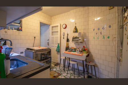 Apartamento à venda com 95m², 2 quartos e sem vaga Apartamento à venda com 95m², 2 quartos e sem vagaCozinha