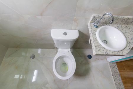 Casa à venda com 122m², 3 quartos e 2 vagas Casa à venda com 122m², 3 quartos e 2 vagasBanheiro 2