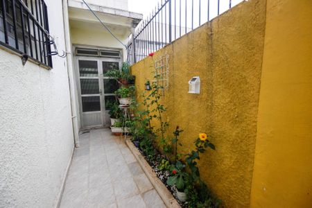 Casa à venda com 113m², 3 quartos e 2 vagas Casa à venda com 113m², 3 quartos e 2 vagasÁrea de serviço