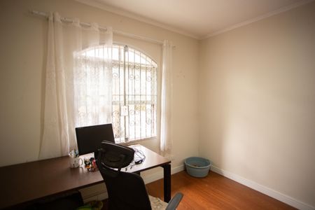 Casa à venda com 158m², 3 quartos e 2 vagasQuarto 1