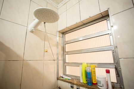 Casa à venda com 158m², 3 quartos e 2 vagasBanheiro