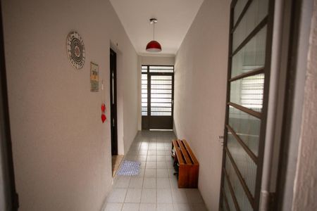 Casa à venda com 158m², 3 quartos e 2 vagasCorredor