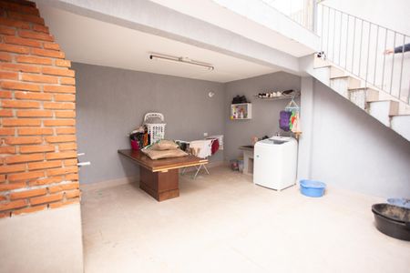 Casa à venda com 158m², 3 quartos e 2 vagasÁrea de Serviço